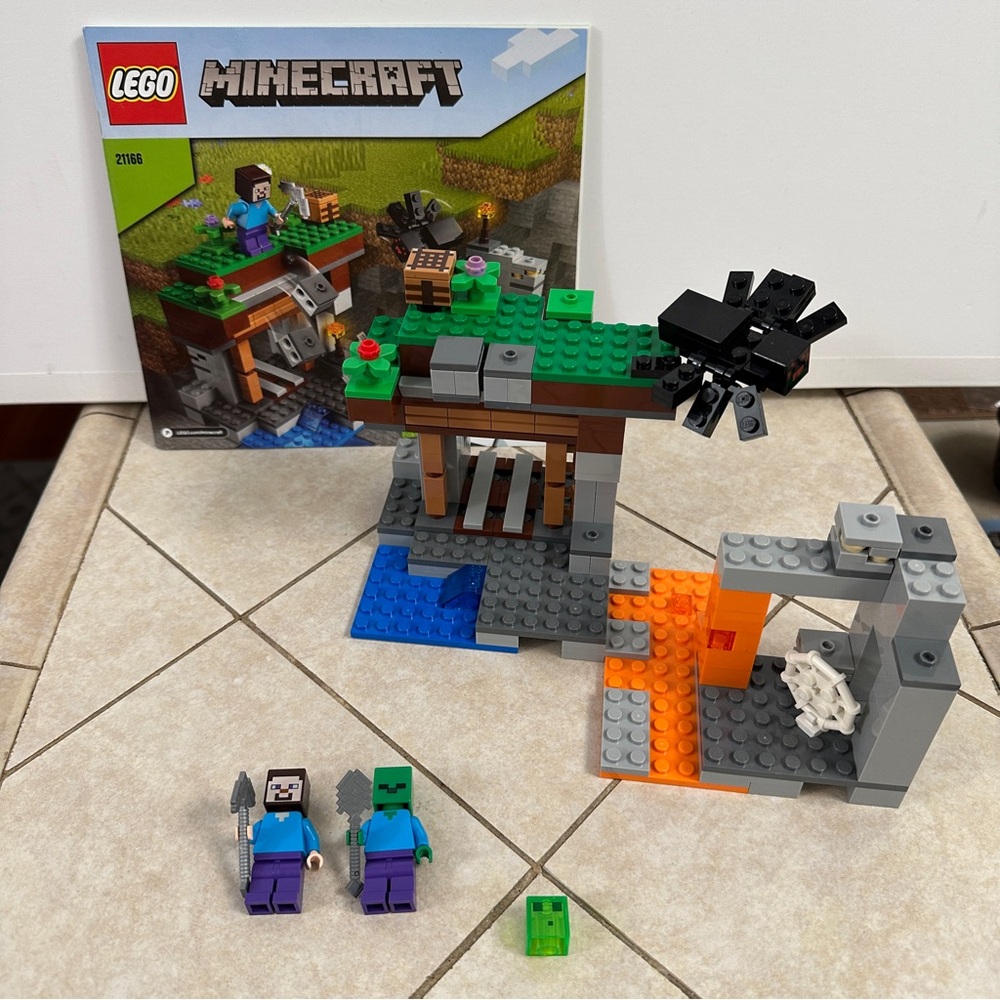 LEGO 21166 THE “ABANDONED” MINE - 100% COMPLETE - MINECRAFT
